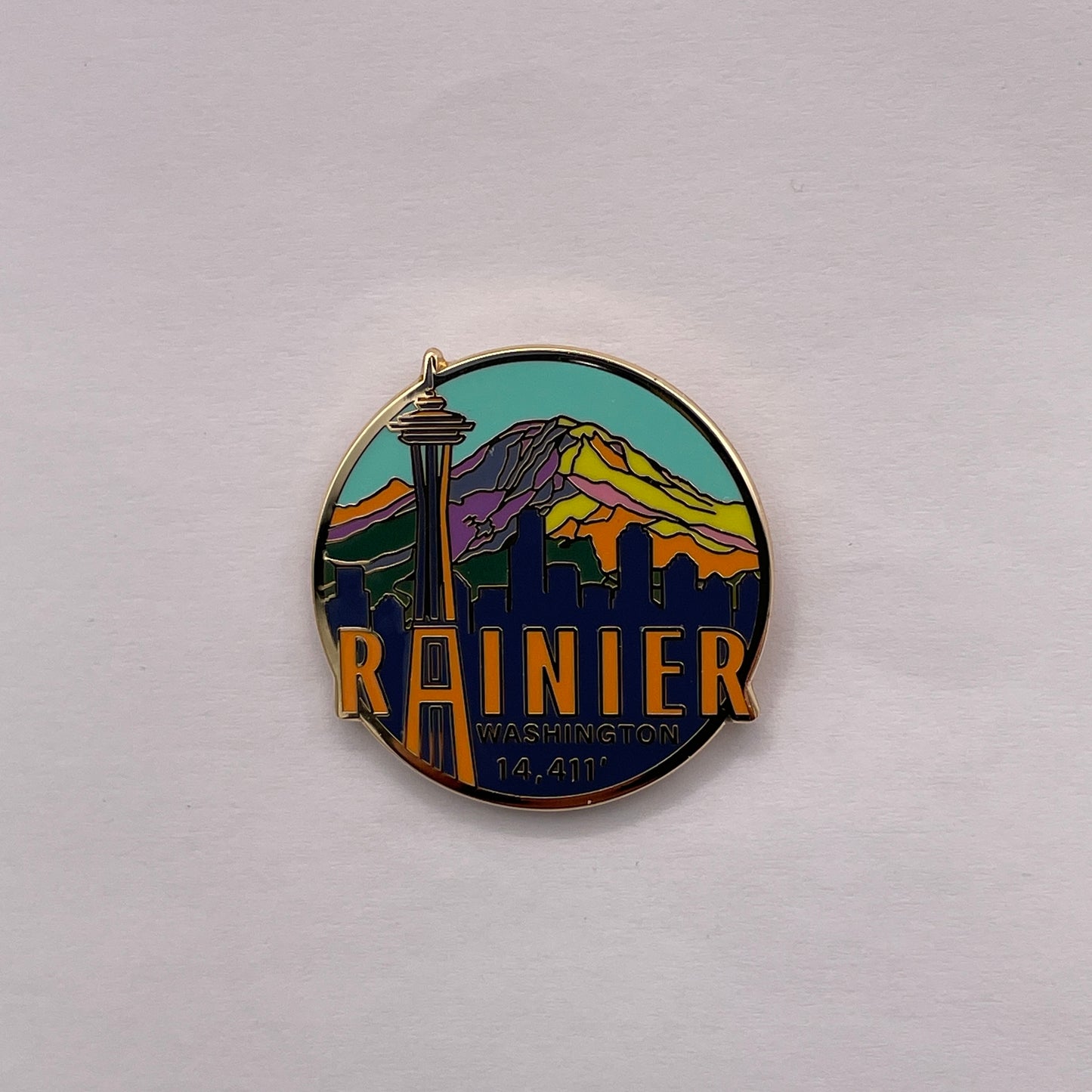 Mt. Rainier National Park Pin